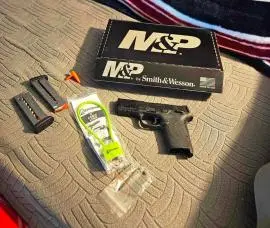 S&W M&P 9mm Shield EZ Bundle